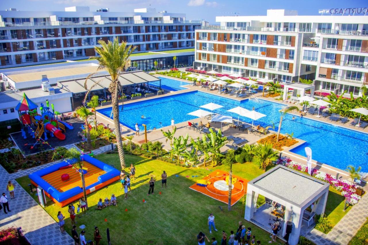 Courtyard Long Beach Holiday Resort Iskele District  Exterior foto